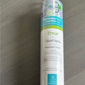 Cricut + Natalie Malan Premium Vinyl‎ Beetle Blues Sampler